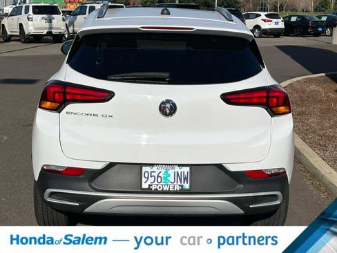 Used 2023 Buick Encore GX Select image 5