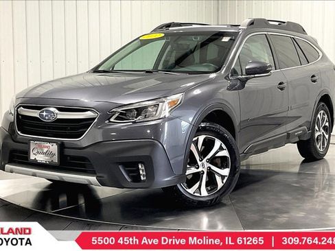 Used 2022 Subaru Outback Limited XT image 1