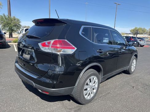 Used 2016 Nissan Rogue S FWD image 6