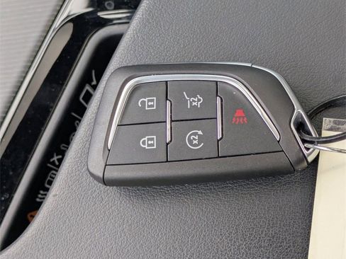 Used 2024 Cadillac Lyriq Luxury image 28