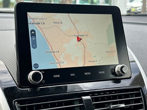 New 2025 Mitsubishi Eclipse Cross SE image 18