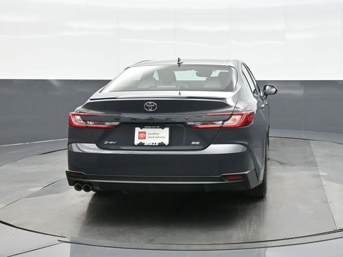 Certified 2025 Toyota Camry SE image 6