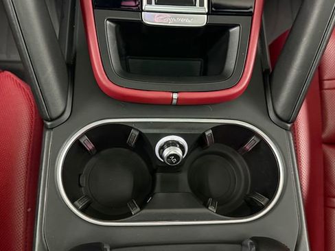 Certified 2023 Porsche Cayenne Platinum Edition AWD/4WD image 23
