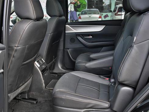 Used 2026 MAZDA CX-90 3.3 Turbo w/ Premium Sport Pkg image 18