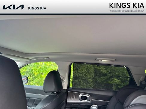 Used 2026 Kia Sorento SX FWD image 6