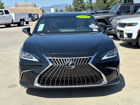 Used 2024 Lexus ES 300h 300h w/ Premium Package image 7