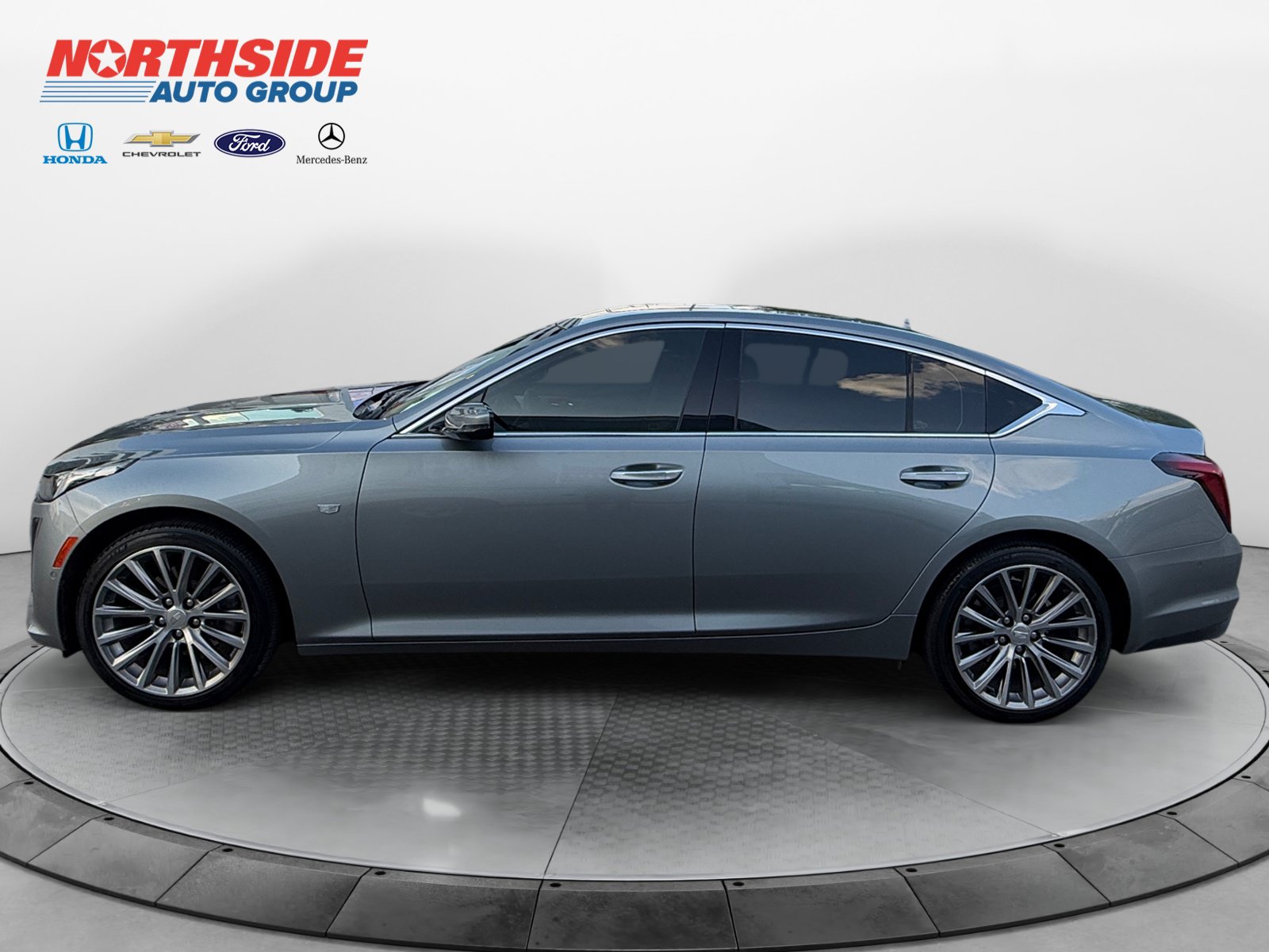Used 2023 Cadillac CT5 Luxury AWD/4WD image 4