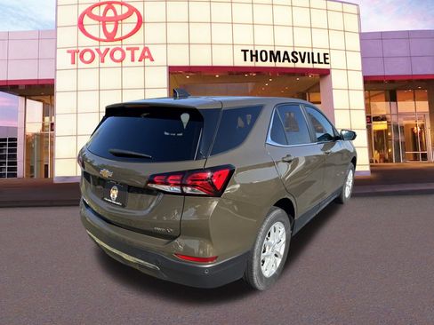 Used 2024 Chevrolet Equinox LT image 5