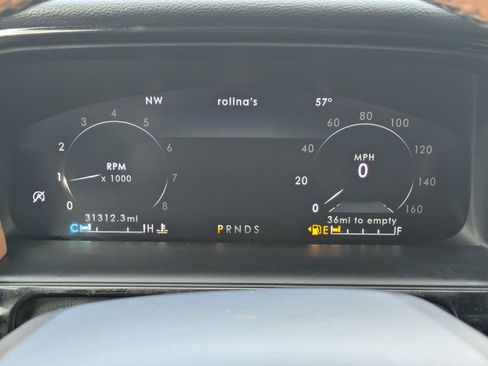 Used 2023 Lincoln Nautilus Black Label w/ Class II Trailer Tow Package image 10