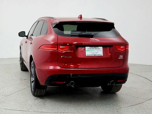 Used 2018 Jaguar F-PACE S image 6