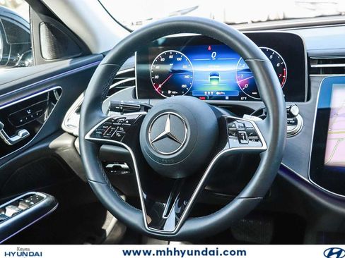 Used 2025 Mercedes-Benz E 350 Sedan image 15