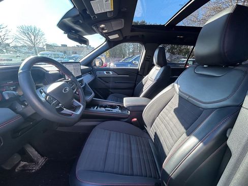 Used 2025 Ford Explorer ST-Line AWD/4WD image 13