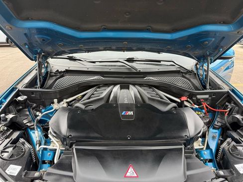 Used 2017 BMW X5 M AWD/4WD image 38