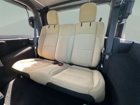 Certified 2023 Jeep Wrangler Sport AWD/4WD image 24
