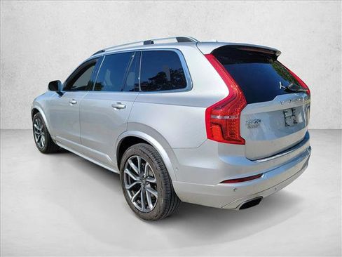 Used 2019 Volvo XC90 T6 Momentum w/ Advanced Package AWD/4WD image 7