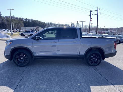 New 2026 Honda Ridgeline Black Edition image 6