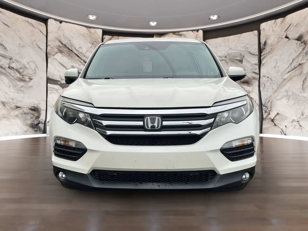 Used 2016 Honda Pilot EX image 2