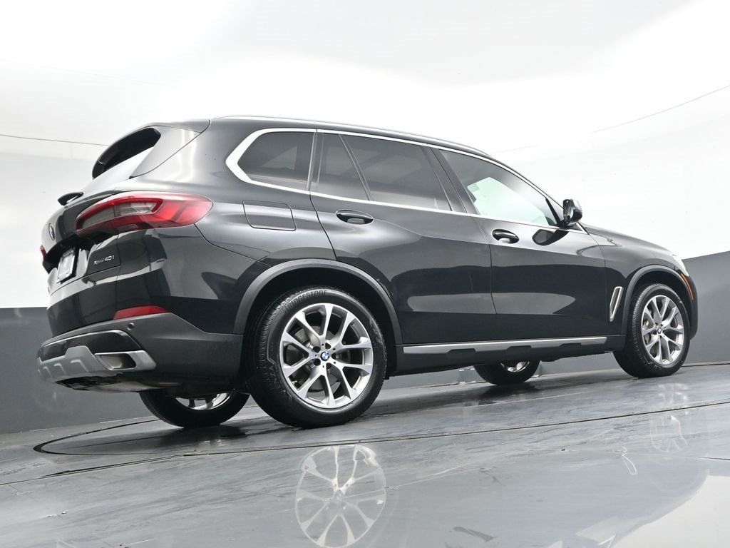 Used 2023 BMW X5 xDrive40i AWD/4WD image 35