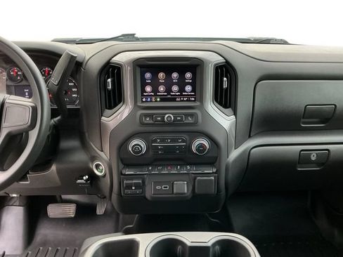 Used 2024 Chevrolet Silverado 2500 Custom w/ Custom Convenience Package AWD/4WD image 11