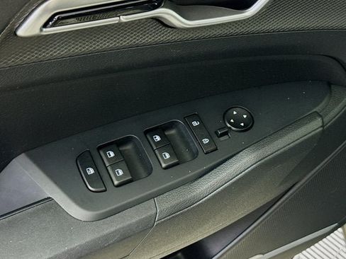 Certified 2023 Kia Sportage LX AWD/4WD image 17