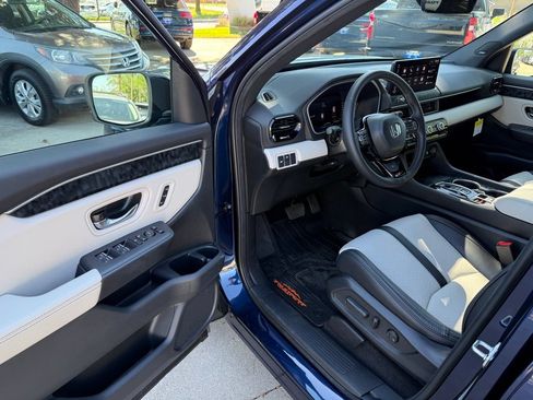 Used 2026 Honda Passport TrailSport Elite image 14