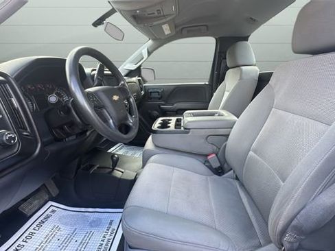 Used 2017 Chevrolet Silverado 2500 W/T w/ Snow Plow Prep Package image 9