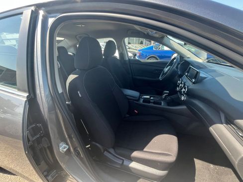 Used 2025 Nissan Sentra S FWD image 34