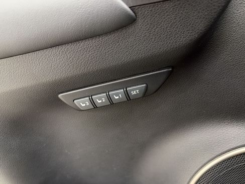 Used 2015 Lexus NX 200t AWD w/ Premium Package image 17