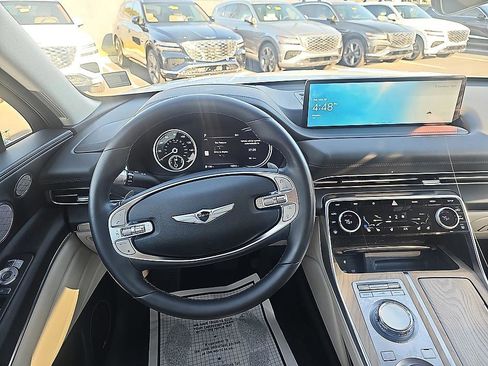 Used 2024 Genesis GV80 3.5T w/ Advanced Package image 19