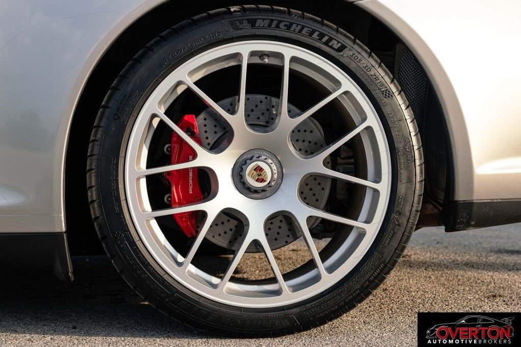 Used 2012 Porsche 911 Carrera 4 GTS AWD/4WD image 40
