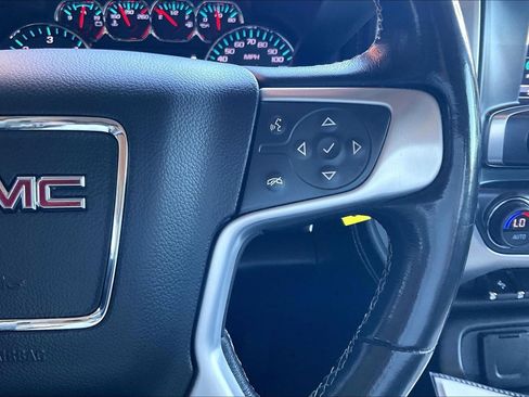 Used 2018 GMC Sierra 1500 SLT w/ SLT Premium Package AWD/4WD image 12