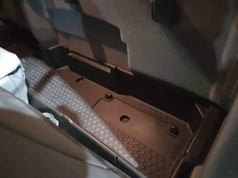 Used 2008 Dodge Ram 1500 Truck ST image 24