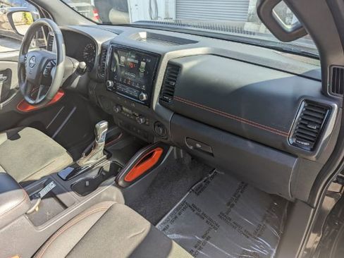 Used 2023 Nissan Frontier Pro-X w/ Tow Package RWD image 14