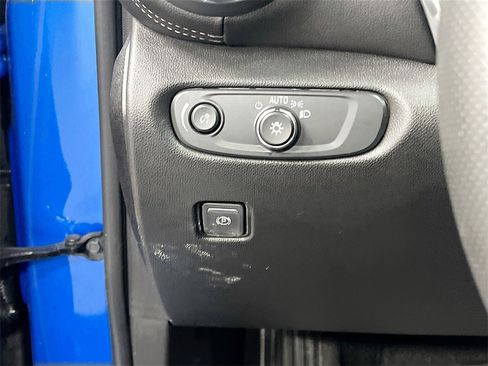 Used 2024 Chevrolet Blazer LT w/ Midnight/Sport Edition image 10