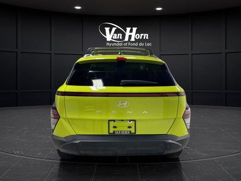 Certified 2025 Hyundai Kona SEL AWD/4WD image 6
