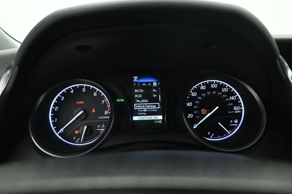 Used 2024 Toyota Camry SE w/ Convenience Package FWD image 12
