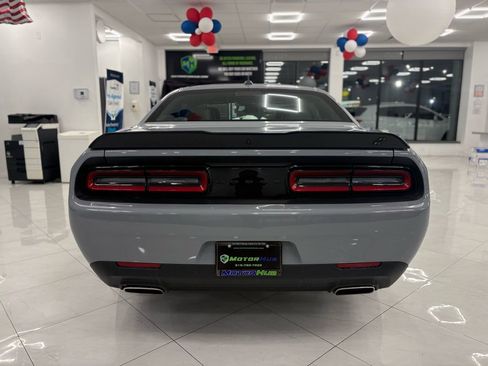Used 2022 Dodge Challenger GT w/ Plus Package image 11