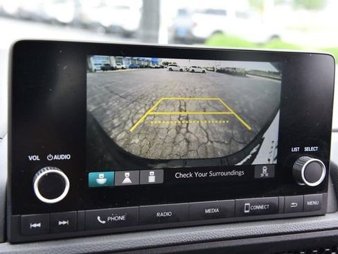 Used 2024 Honda CR-V EX image 12