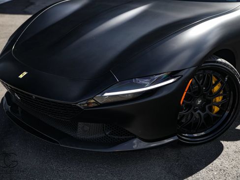 Used 2024 Ferrari Roma RWD image 4