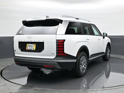 Certified 2026 Hyundai Palisade SEL AWD/4WD image 3