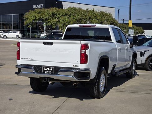 Used 2021 Chevrolet Silverado 3500 LT image 4
