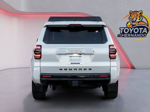 Used 2025 Toyota 4Runner TRD Sport Premium image 6
