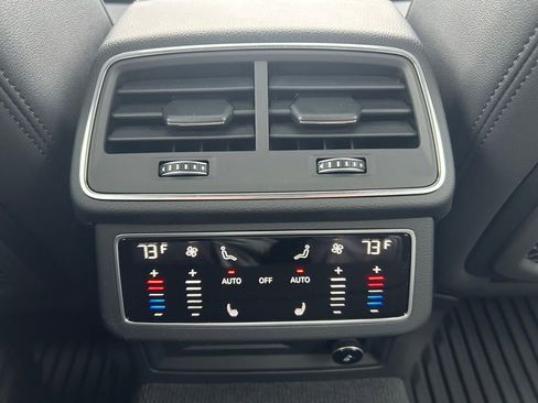 Used 2025 Audi A6 Premium Plus w/ Premium Plus Package image 19