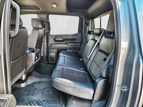 Certified 2025 Chevrolet Silverado 1500 High Country w/ High Country Premium Package AWD/4WD image 20