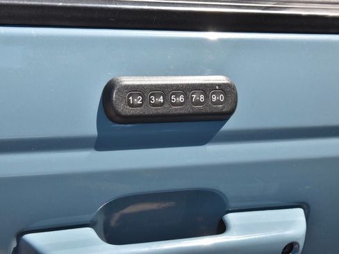 Used 2021 Ford Bronco First Edition AWD/4WD image 42