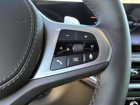 New 2026 BMW X6 xDrive40i w/ Climate Comfort Package image 34