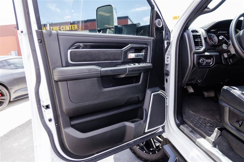 Used 2022 RAM 2500 Laramie AWD/4WD image 8