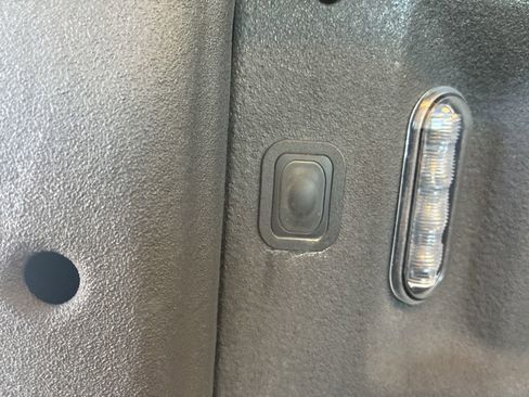 Used 2024 Ford F250 Lariat AWD/4WD image 14