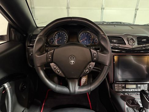 Used 2019 Maserati GranTurismo Sport RWD image 13