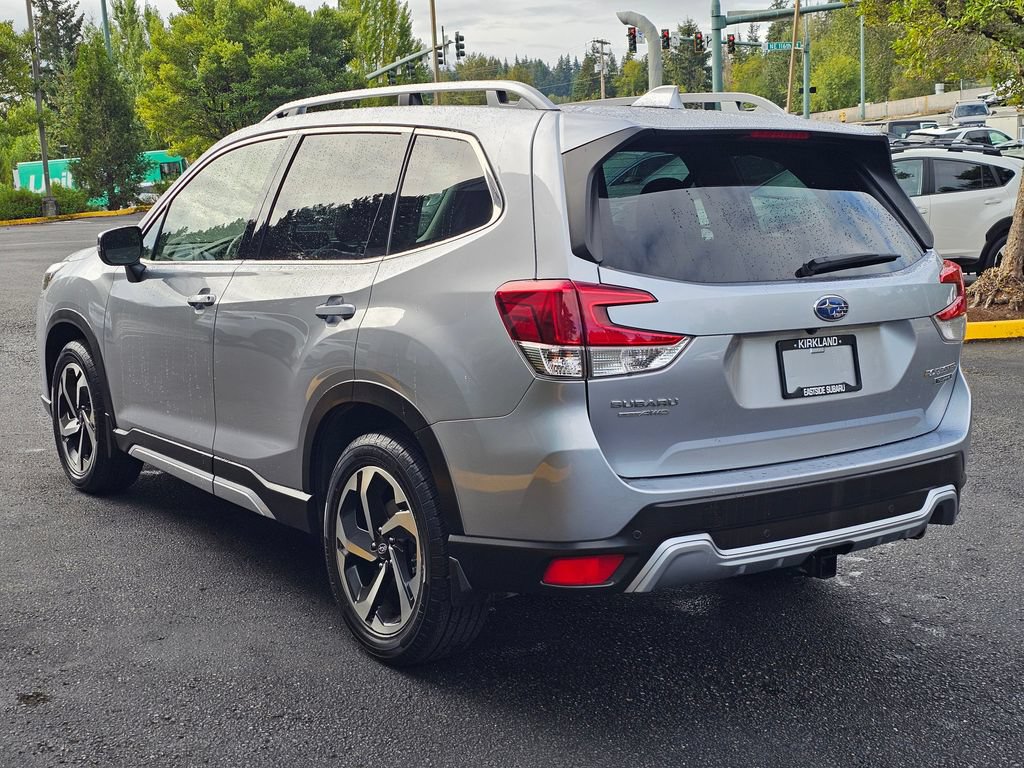 Certified 2023 Subaru Forester Touring AWD/4WD image 5